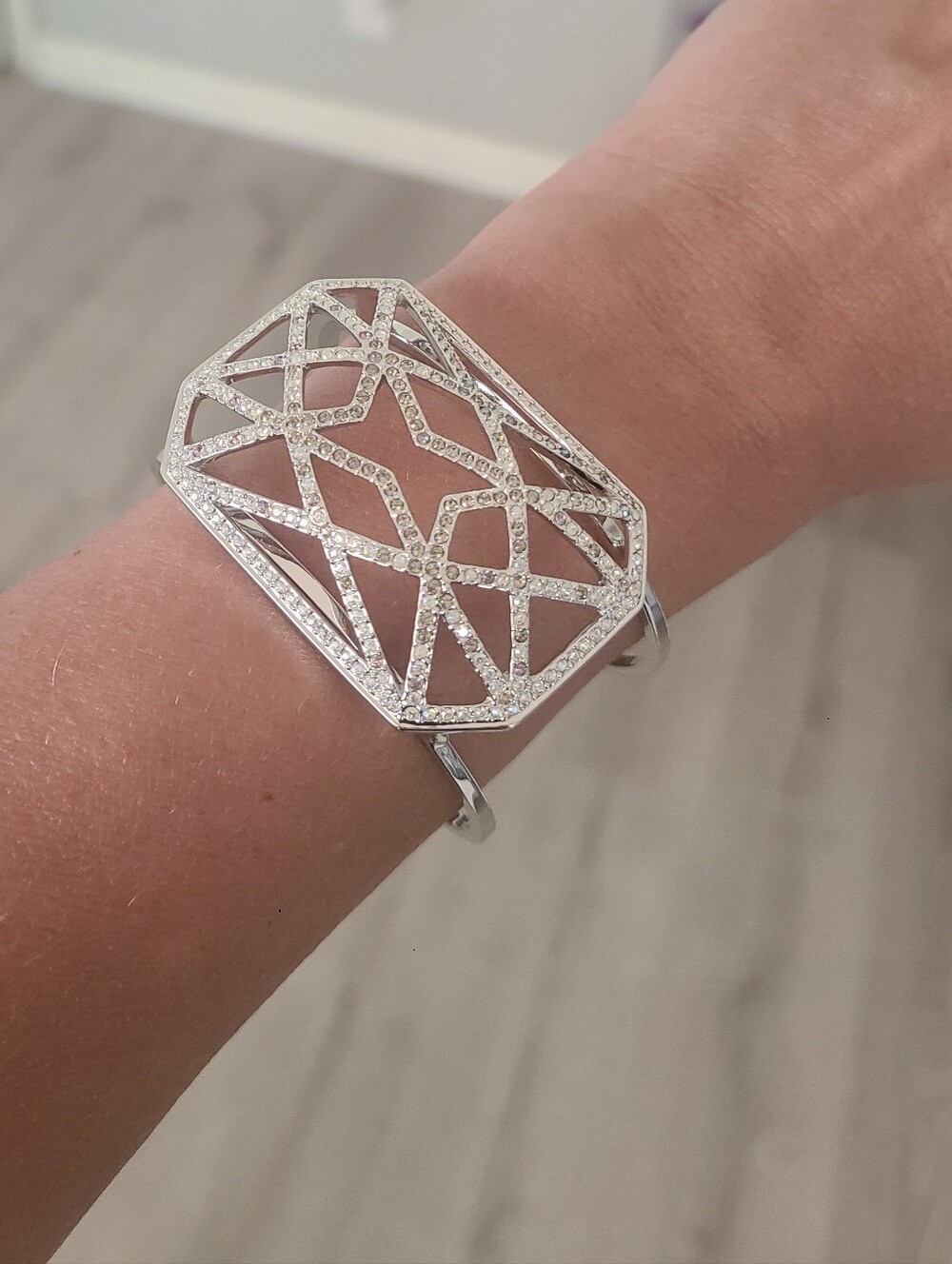 Swarovski Star Openwork Cuff Bracelet- Excellent Condition